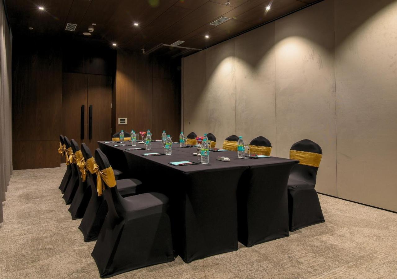 Essentia Premier Hotel Pune Wakad Pimpri-Chinchwad Zewnętrze zdjęcie