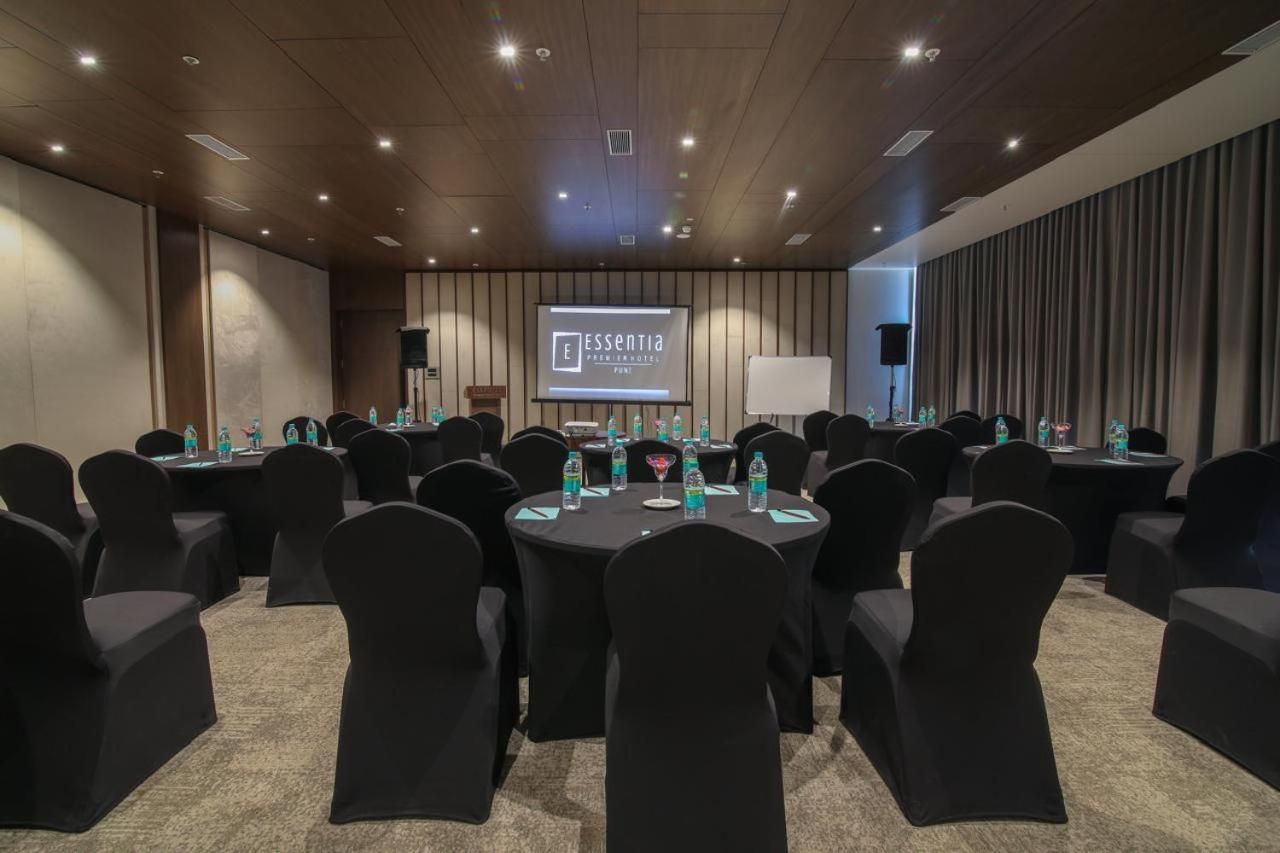 Essentia Premier Hotel Pune Wakad Pimpri-Chinchwad Zewnętrze zdjęcie